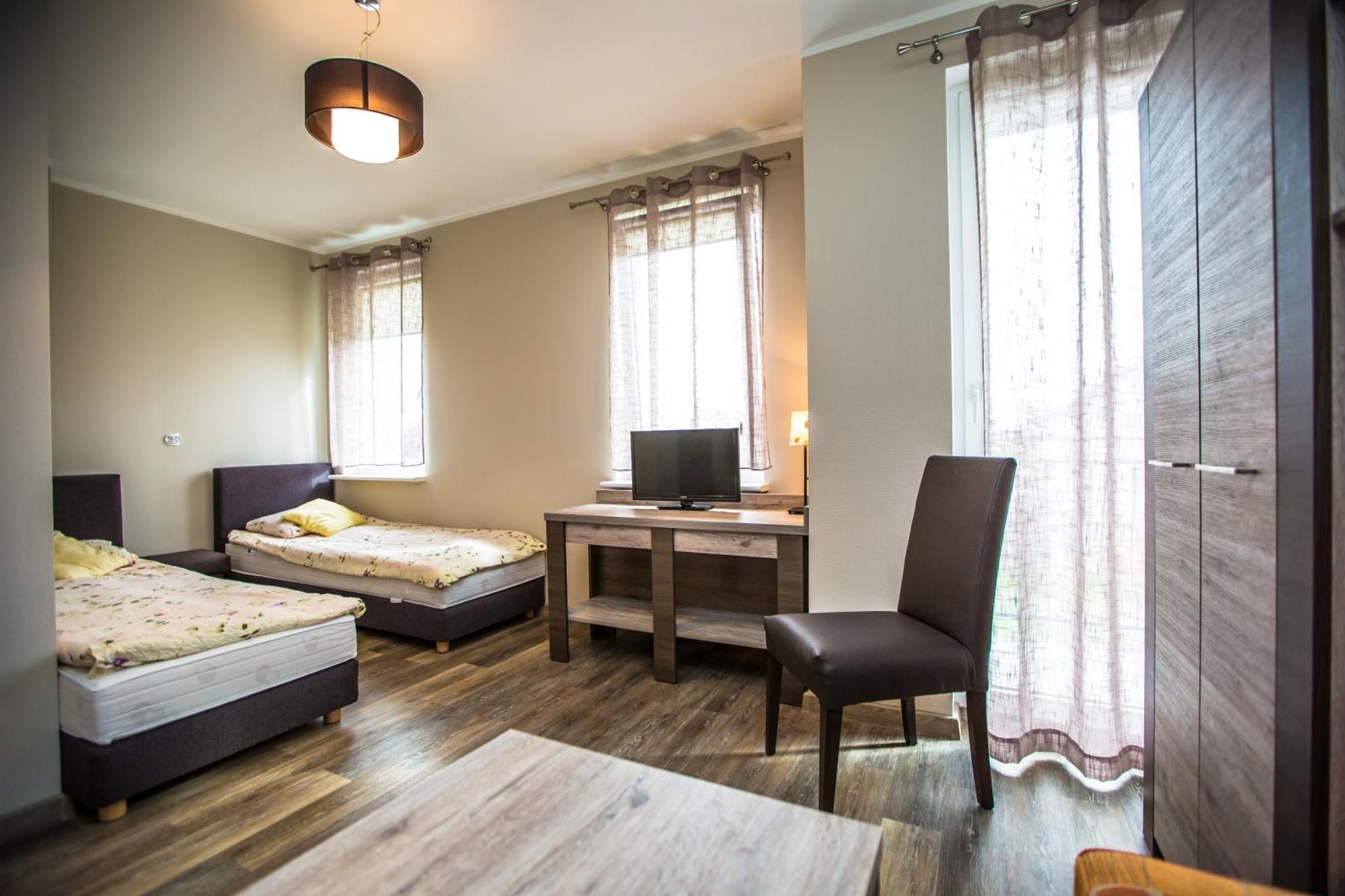 Kalmar Bed & Breakfast Darlowko Bagian luar foto